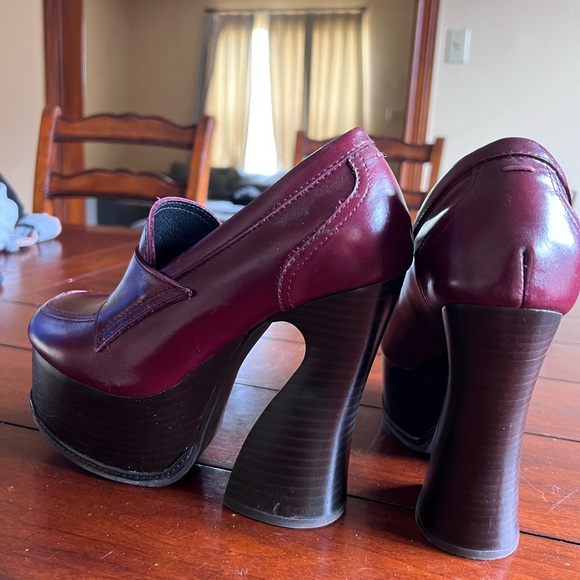 Jeffrey Campbell Maroon Gargoyles - Picture 2 of 5
